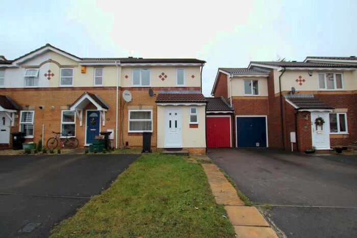 3 Bedroom End Of Terrace House To Rent In Linden Drive, Bradley Stoke, Bristol BS32