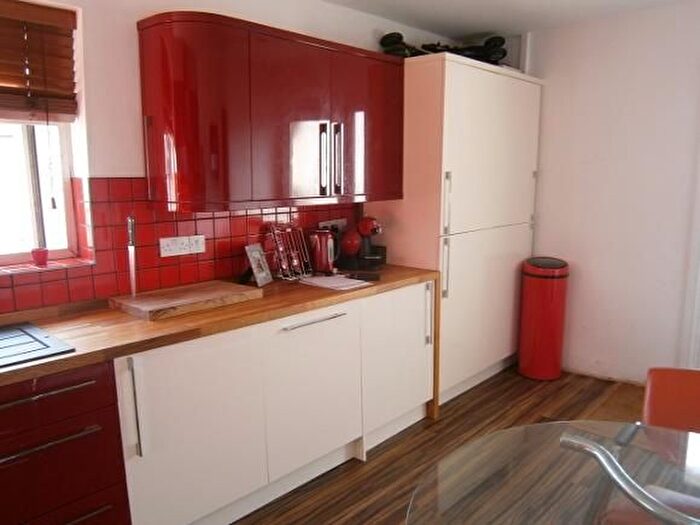 4 Bedroom Town House To Rent In The Boxhill, Stoke Aldermoor, Coventry, CV3