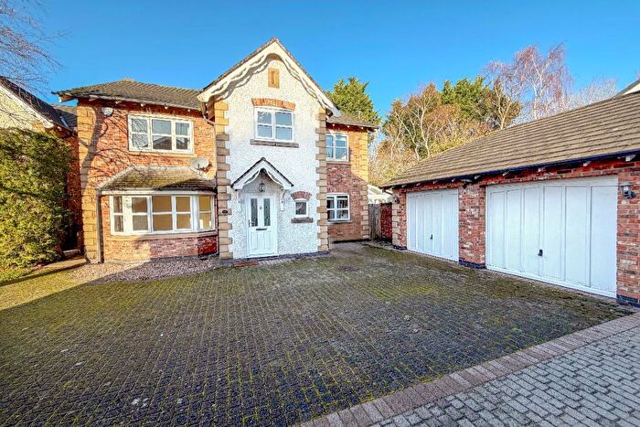 4 Bedroom Detached House For Sale In Churchfields, Sale, M33