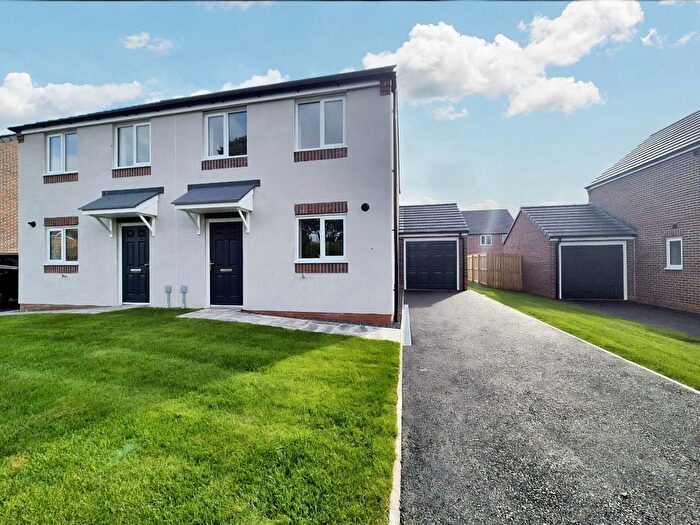 3 Bedroom Semi-detached House For Sale In Lowmoor Walk, Wigton, CA7