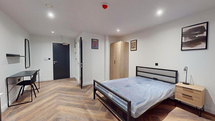 1 Bedroom Apartment To Rent In Apartment (Studio ), Thurloe Street, Park Hall, M14