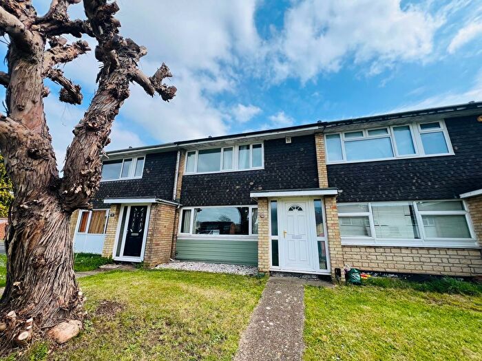 3 Bedroom Property To Rent In Maypole Road, Taplow, Maidenhead, SL6