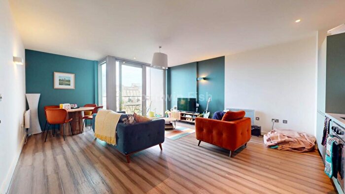 2 Bedroom Apartment For Sale In Great Northern Tower, Watson Street, City Centre, M3