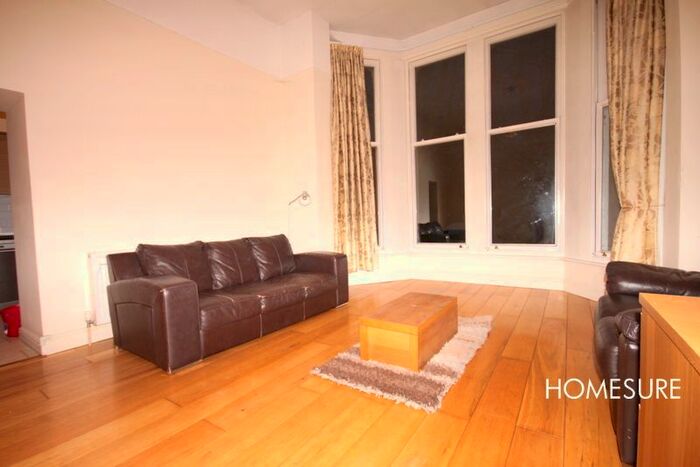 2 Bedroom Flat To Rent In Derwent House, Aigburth Drive, Sefton Park, L17