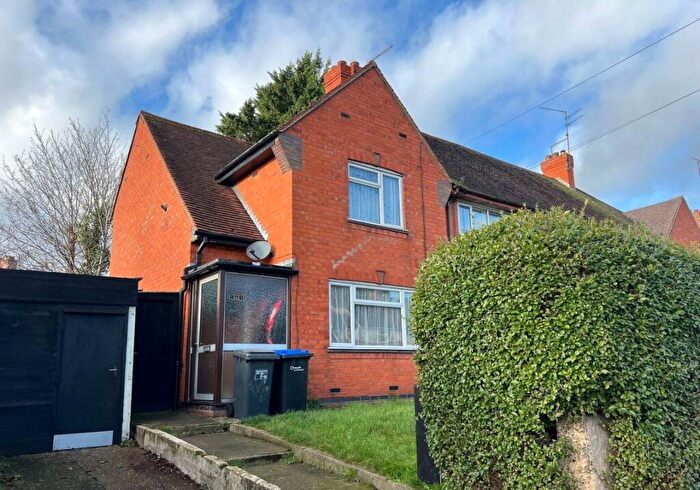 3 Bedroom End Of Terrace House For Sale In Eastern Avenue North, Northampton, Northamptonshire, NN2