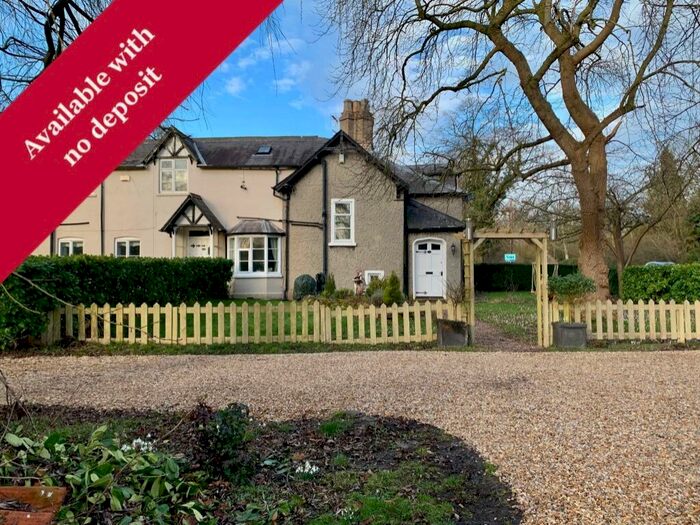 2 Bedroom Cottage To Rent In Waterloo Cottages, Belton, NG32