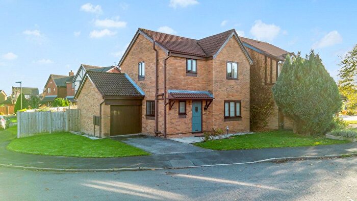 3 Bedroom Detached House For Sale In Springmount, Lowton, WA3