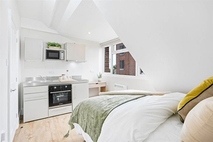 Studio To Rent In Belmont Road, Wallington, SM6