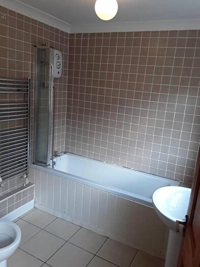 3 Bedroom End Of Terrace House To Rent In Coronation Road, Stoke-on-Trent, ST4