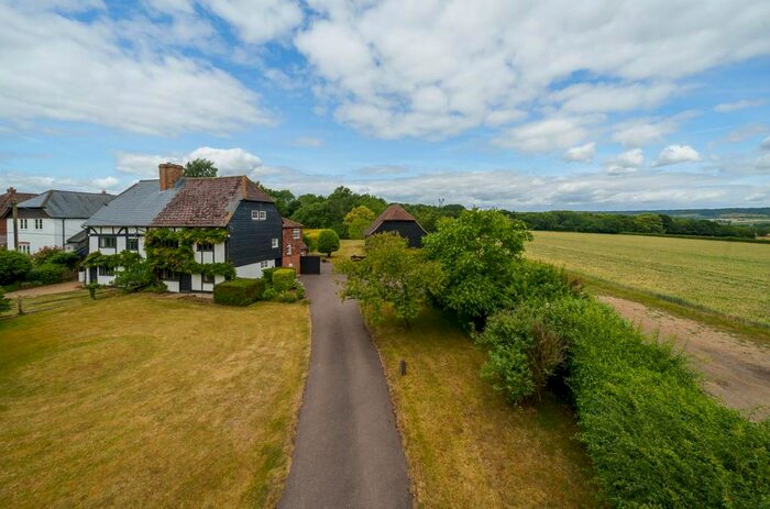 5 Bedroom Semi-Detached House For Sale In North Meadow, Offham, West Malling, ME19