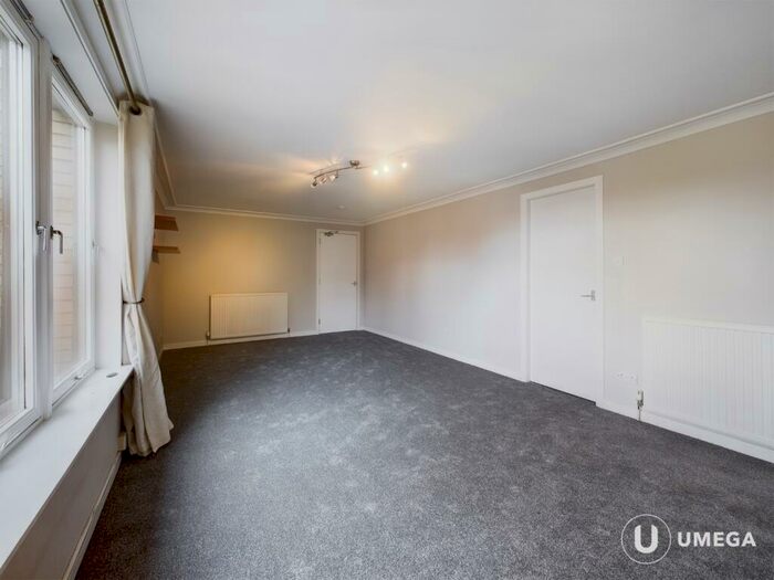 3 Bedroom Flat To Rent In Fountainhall Court - Fountainhall Road, Grange, Edinburgh, EH9