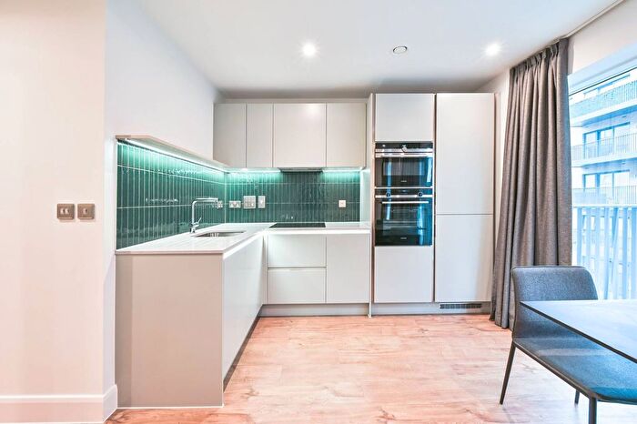 Studio To Rent In Uncle Colindale, Colindale, NW9