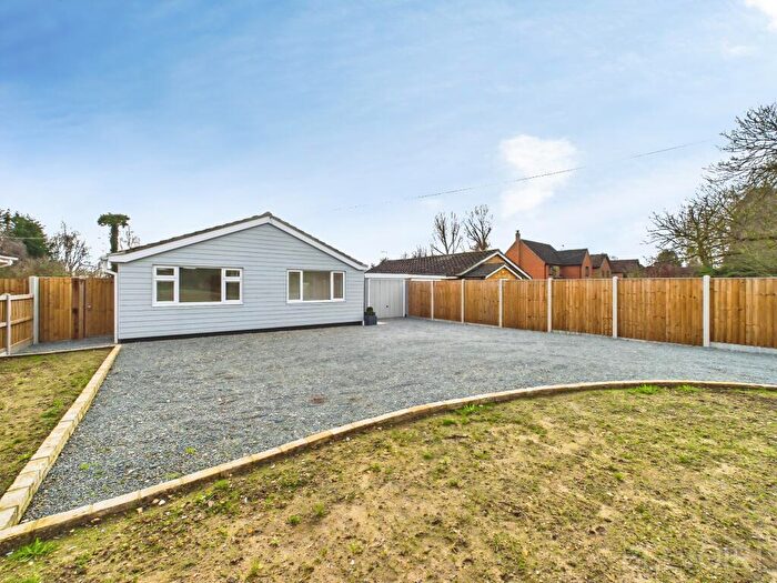 4 Bedroom Detached Bungalow For Sale In Pockthorpe Lane, Thompson, IP24