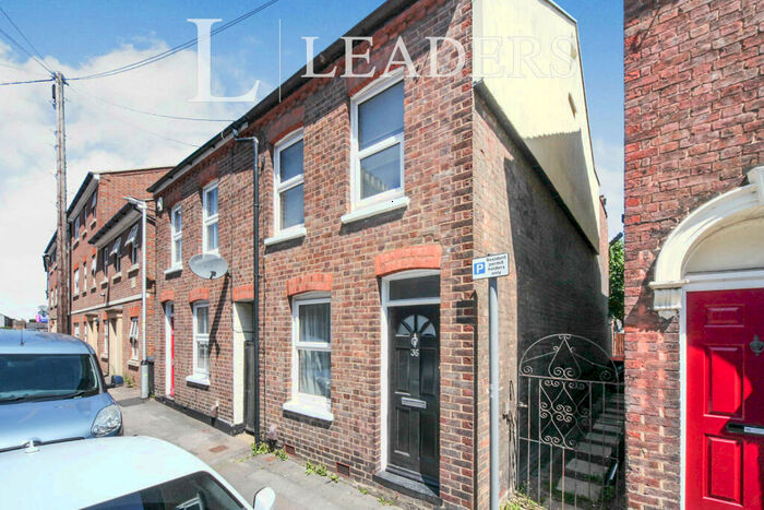 2 Bedroom Semi-Detached House To Rent In Edward Street -, LU6