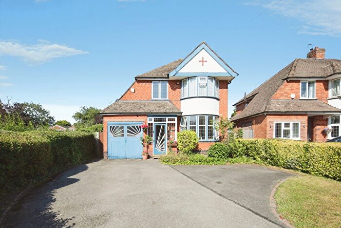 3 Bedroom Detached House For Sale In Coventry Road, Coleshill, Birmingham, Warwickshire, B46