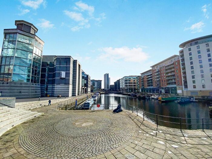 1 Bedroom Flat To Rent In Cartier House, The Boulevard, Leeds, West Yorkshire, LS10