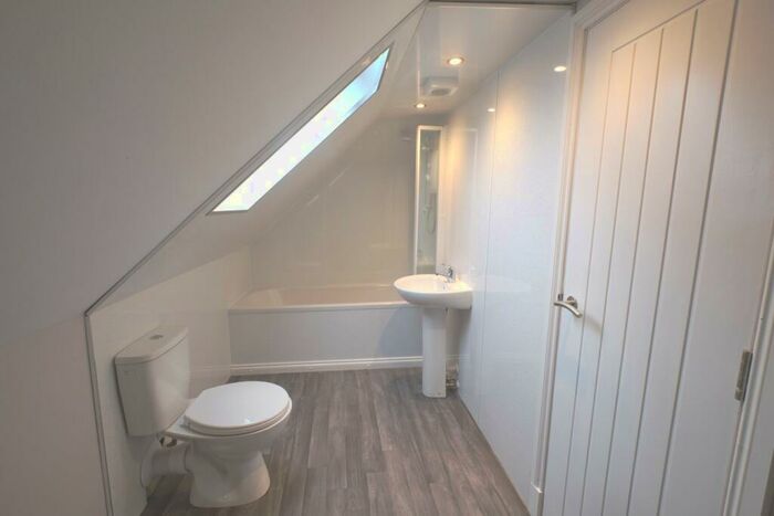 3 Bedroom Maisonette To Rent In Lansbury Street, Kirkcaldy, KY1