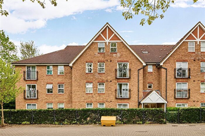 2 Bedroom Flat For Sale In Burghley Hall Close, Wimbledon, London, SW19