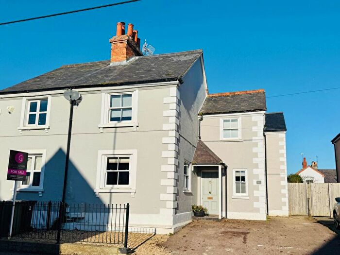 4 Bedroom Semi Detached House For Sale In St. Johns Road, Wallingford, OX10