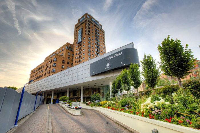 2 Bedroom Flat To Rent In Cromwell Road, SW7