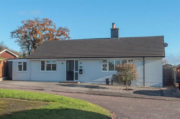 3 Bedroom Bungalow For Sale In Markall Close, Cheriton, Alresford, SO24