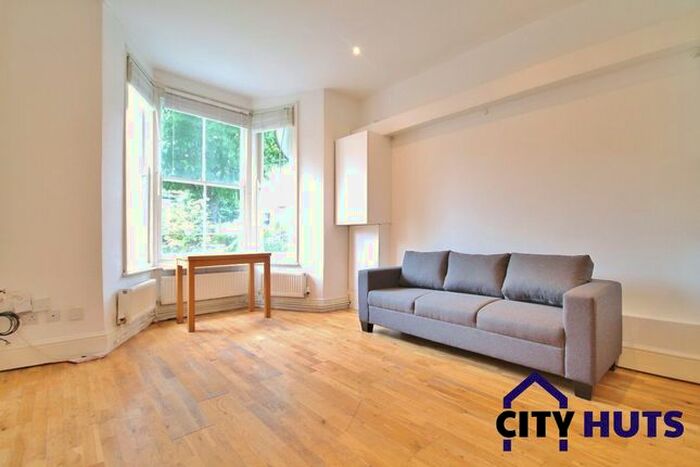 2 Bedroom Flat To Rent In Kimberley Gardens, London, N4