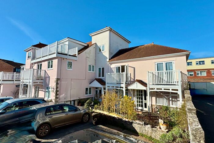 2 Bedroom Flat For Sale In Burlington Road, Swanage, BH19