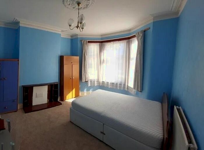 4 Bedroom Terraced House To Rent In East Ham, London, E6