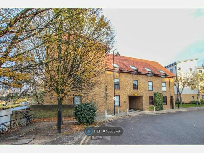 1 Bedroom Flat To Rent In Shaftesbury Quay, Hertford, SG14