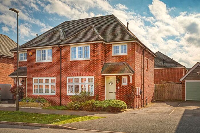 3 Bedroom Semi Detached House For Sale In Grange Road, Langley Country Park, Derby, DE22