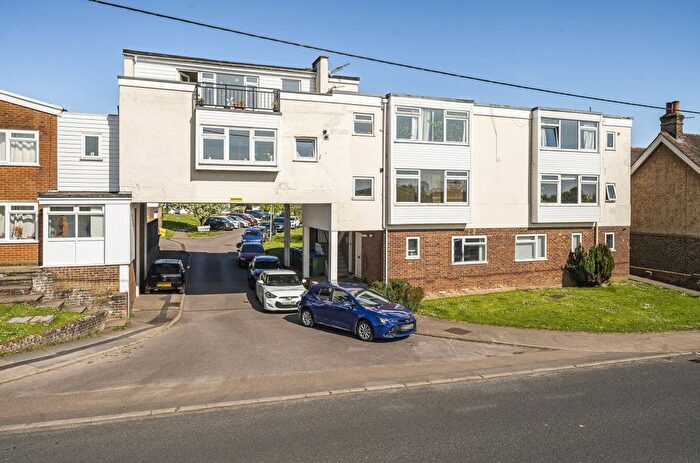 2 Bedroom Flat For Sale In Saville Court Station Road, Billingshurst, RH14