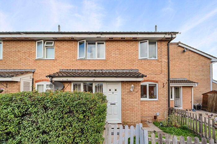 1 Bedroom Terraced House For Sale In Lingfield Walk, Hereford, Herefordshire, HR4