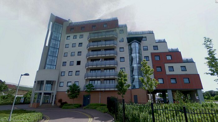 2 Bedroom Flat To Rent In Tradewinds Apartments, Wards Wharf Approach, Royal Victoria Docks, Pontoon Dock, London, E16