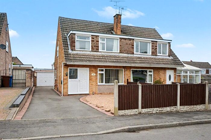 3 Bedroom Semi-Detached House For Sale In Crosshill Drive, Kirk Hallam, Derbyshire, DE7