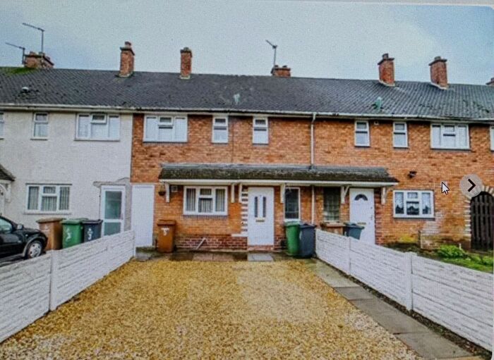 3 Bedroom Terraced House To Rent In Romsey Way, Walsall, WS3
