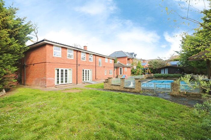 5 Bedroom Detached House For Sale In Tomswood Road, Chigwell, Essex, IG7