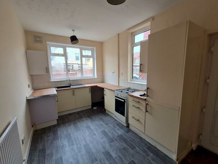 3 Bedroom House To Rent In Owston Road, Carcroft, Doncaster, DN6