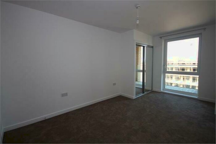 2 Bedroom Apartment To Rent In Dunn Side, Chelmsford, CM1