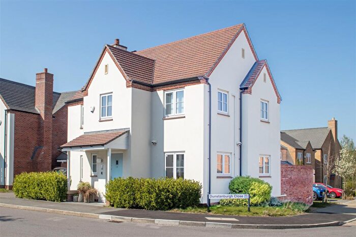 4 Bedroom Detached House For Sale In Walmer Way, Kingsmead, Milton Keynes, MK4