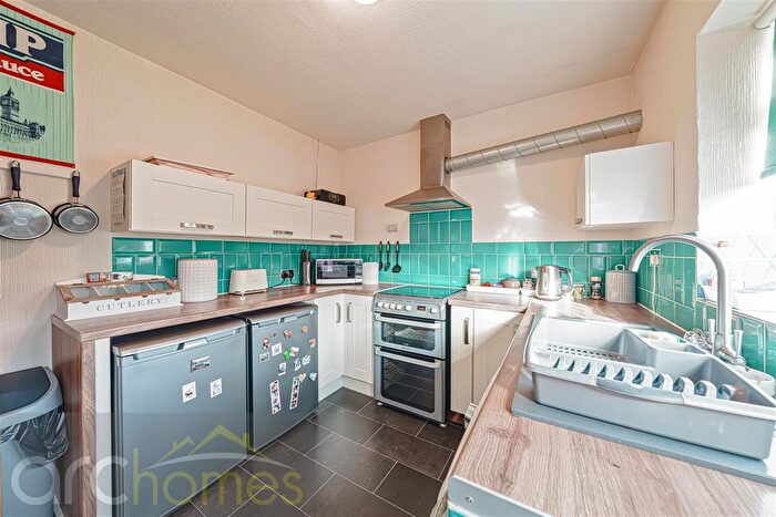 2 Bedroom Semi-Detached Bungalow For Sale In Cromer Drive, Atherton, Manchester, M46