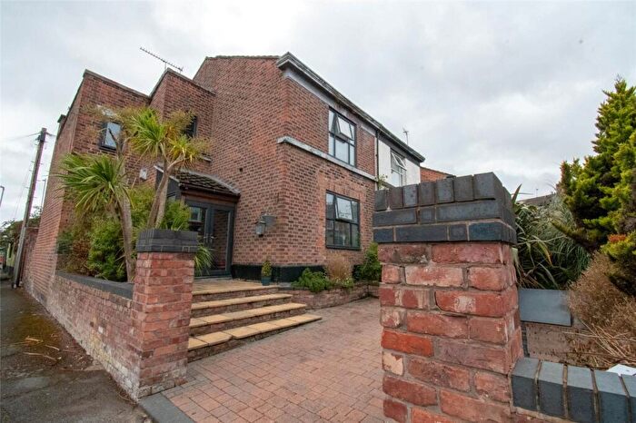 3 Bedroom End Of Terrace House For Sale In Belmont Grove, Prenton, Wirral, CH43