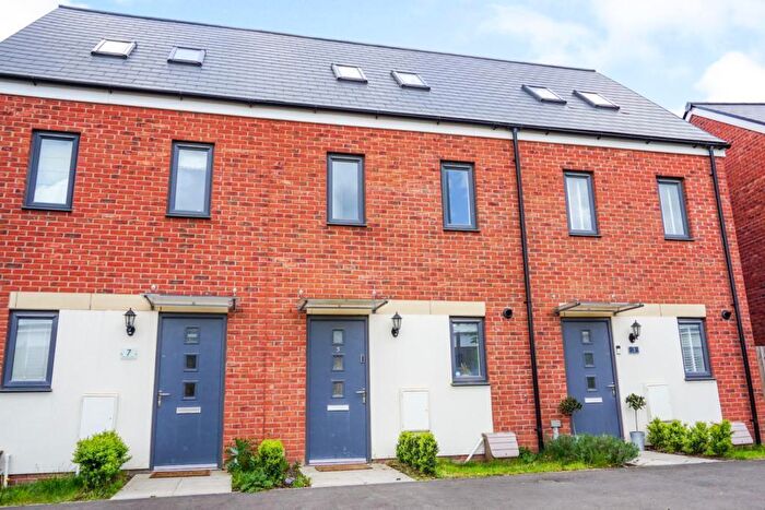 3 Bedroom Terraced House To Rent In Elderflower Drive, Lyde Green, Bristol, Bristol, BS16