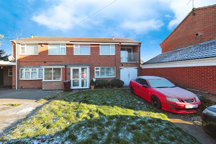 4 Bedroom Semi Detached House For Sale In Christie Drive, Loughborough, LE11