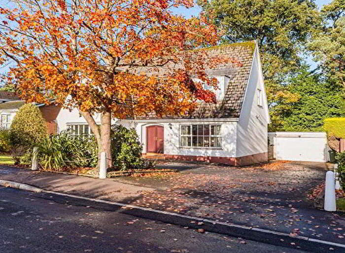 4 Bedroom Detached House For Sale In Richmond Court, Lisburn, BT27