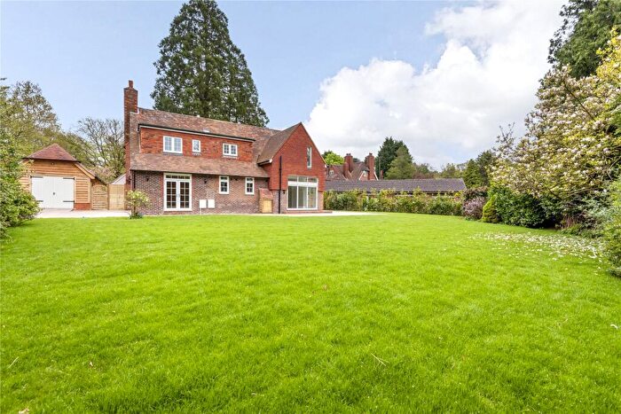 4 Bedroom Detached House For Sale In Tilford Road, Hindhead, Surrey, GU26