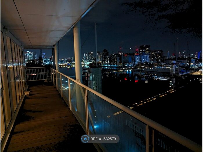 2 Bedroom Flat To Rent In Eastern Quay Apartments, London, E16