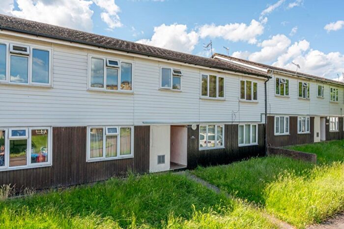 1 Bedroom Flat For Sale In Downside, Hemel Hempstead, Hertfordshire, HP2