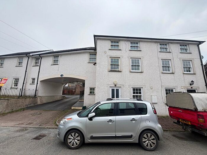 2 Bedroom Semi-Detached House For Sale In Market Street, Lampeter, SA48
