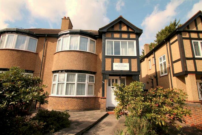 1 Bedroom Flat To Rent In Green Lanes, Winchmore Hill, London, N21