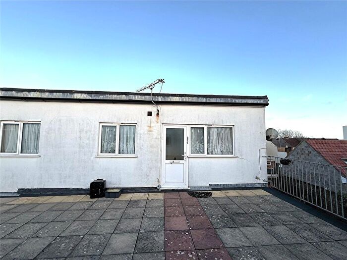 1 Bedroom Maisonette To Rent In Fernback Apartments A, Kingston Road, Portsmouth, Hampshire, PO2